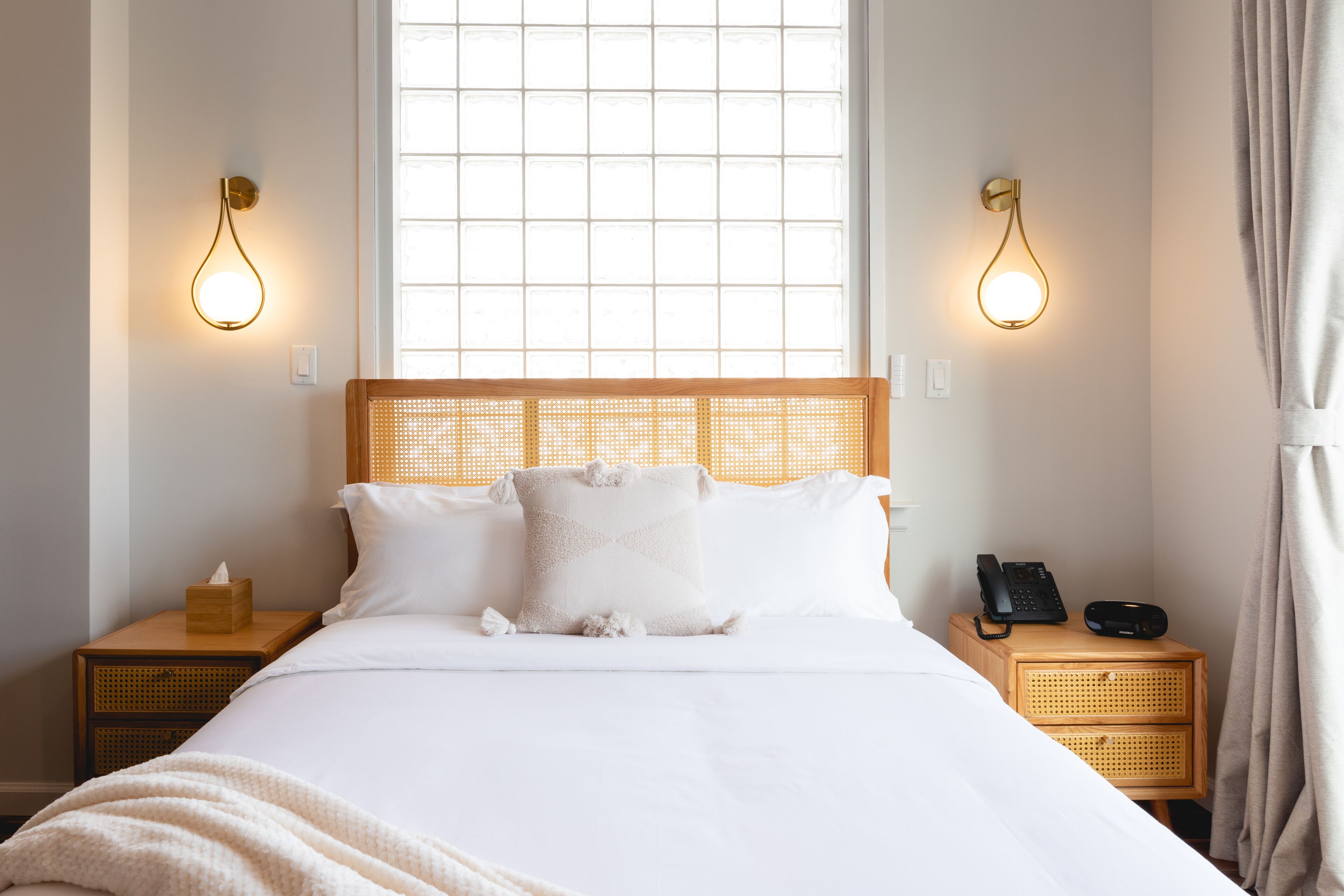 Queen Studio in Stylish Family-Owned Gem Near Manhattan