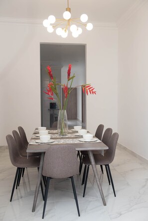Flat-screen TV - Casa Bianca (Panama City)