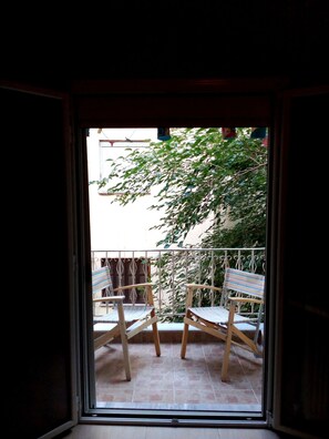 Interior - quiet retreat in the heart of the city (Thessaloniki)