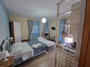 1 bedroom, iron/ironing board, travel cot, free WiFi - Namastè Apartments Pitta (Villaggio Mosè)