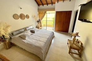 6 Schlafzimmer, Bügeleisen/Bügelbrett, WLAN, Bettwäsche