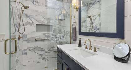 Condo in the Heart of Douglas