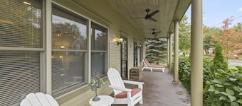 Condo in the Heart of Douglas - Chef's Kitchen
