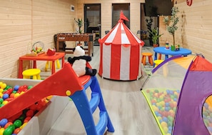 Children's area - Cozy home in Jantar with sauna (Jantar)