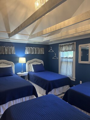 4 habitaciones, tabla de planchar con plancha y wifi gratis
