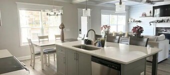 Spacious & Cozy Turnkey Master’s Tournament Rental with Concierge Level Service