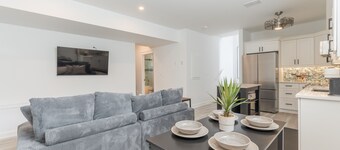 Cozy Haven in Port Hope: Explore, Relax, Recharge