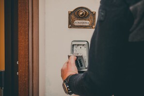 Interior - ROMARINA. (Roma)