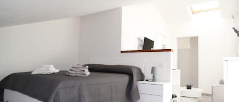 1 bedroom, Internet