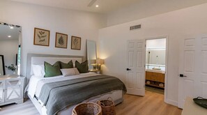 2 soverom, strykejern/-brett, wi-fi og sengetøy