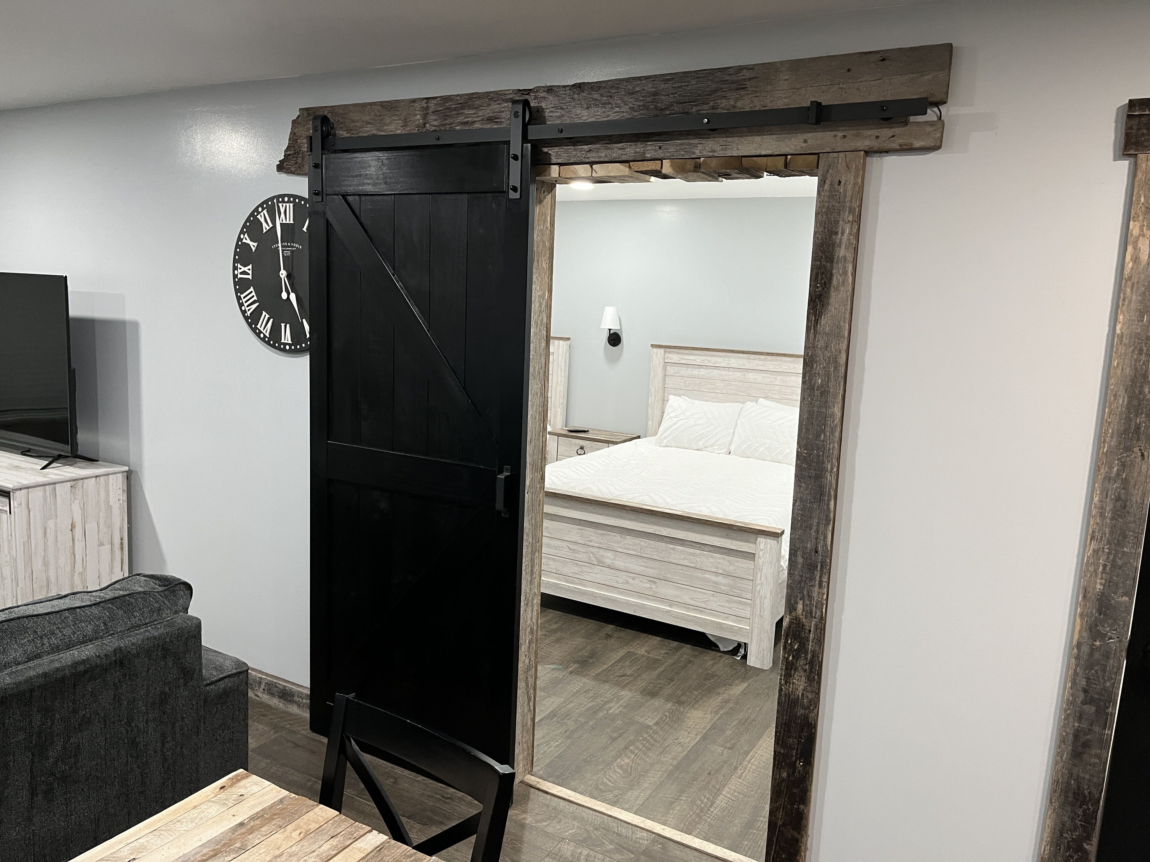 Suite Deluxe | Decoración individual, wifi gratis, ropa de cama