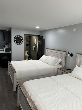 Basic Room | 1 bedroom, individually decorated, free WiFi, bed sheets