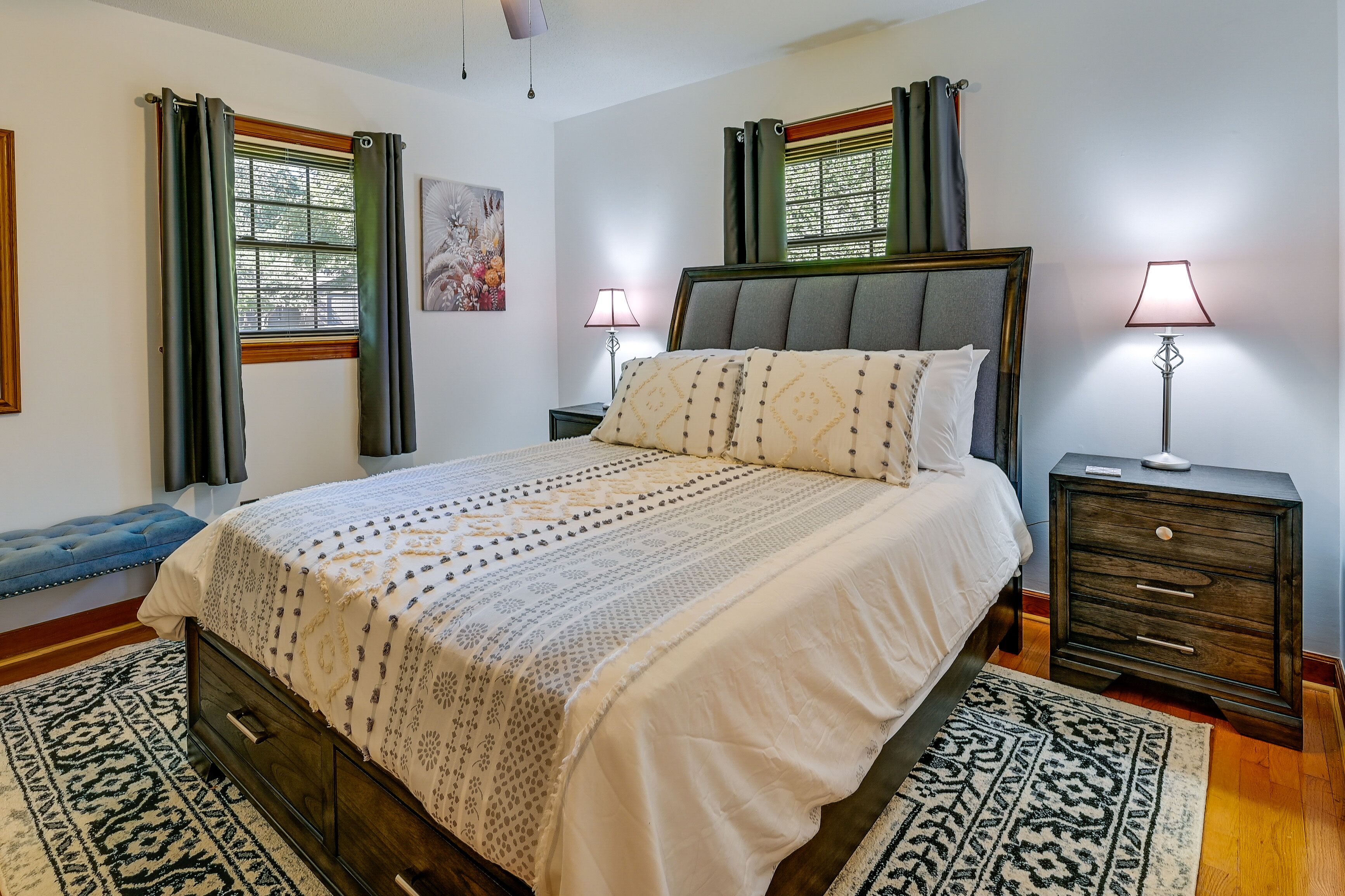 3 bedrooms, iron/ironing board, Internet, bed sheets