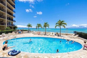 Pool - Unforgettable Oceanfront Stay | Nature & Luxury | Lanai & Moloka’i Views (Lahaina)