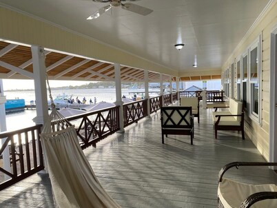 Eastern Harbor Resort