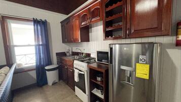 Apartment, Balcony, Sea View | Private kitchen | Fridge