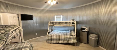 2 chambres, draps fournis