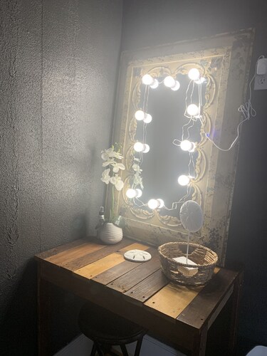 Beach-themed rental with many activities within walking distance. 