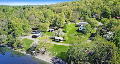 Portage Lakeside Cabins, The Fishing Shack