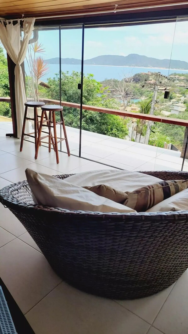 Interior - Vista Espetacular Para o Mar, Perto das Praias e Trilhas! (Rio dejaneiro)