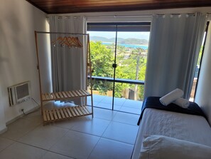 4 bedrooms, iron/ironing board, WiFi, bed sheets - Vista Espetacular Para o Mar, Perto das Praias e Trilhas! (Rio dejaneiro)