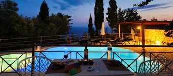 Aloni on Paxos: Stunning private Villa, Private Pool, Views