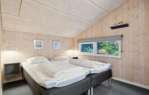 5 habitaciones, cuna de viaje y wifi gratis 