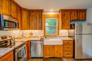 House | Private kitchen - Barnes on Boundary Unit A (West Yellowstone)