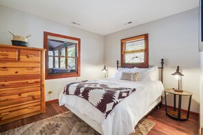 2 chambres, Wi-Fi gratuit, draps fournis