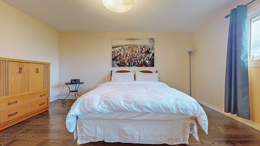 Executive Luxury Home Rental in Streetsville, Mississauga Mississauga