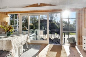 Dining - Lovely cottage in Hals, 250 m to the beach (Hals)