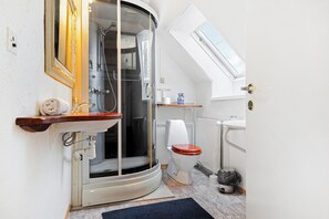 Een douche, een haardroger