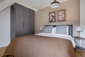 2 chambres, fer et planche à repasser, Wi-Fi, literie fournie