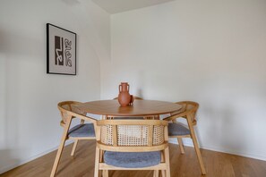 Dining - Delightful Bachletten 3 Room w/ Storage, nr market, by Blueground (Basel)