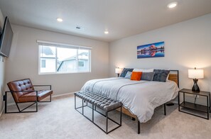 3 Schlafzimmer, Bügeleisen/Bügelbrett, WLAN, Bettwäsche