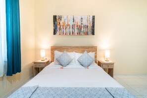 3 bedrooms, WiFi, bed sheets