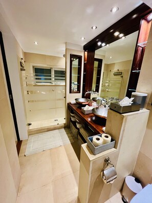 Shower, hair dryer, towels, soap