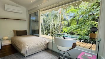 1 slaapkamer, een bureau, een strijkplank/strijkijzer, gratis wifi