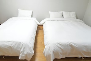 Twin B Room