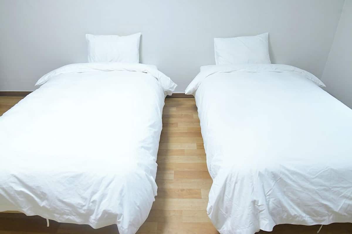 Twin A Room