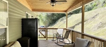 Beautiful & spacious TN home perfectly located for Off-Roaders or Vacationers!