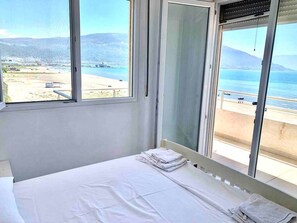 Apartment, 2 Bedrooms, Balcony, City View | 3 bedrooms, soundproofing - Seaview Apartments Rental Vlore (Vlorë)