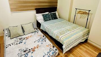 1 bedroom, iron/ironing board, free WiFi, bed sheets