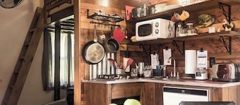 Mackinaw Timbers Cabins