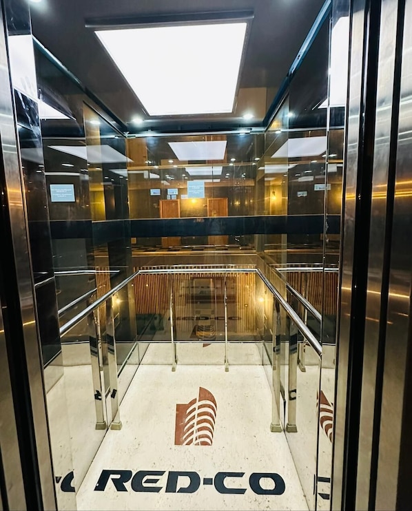 Elevator