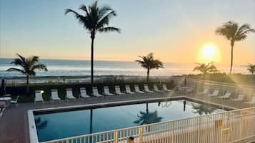 Ulkouima-allas, lämmitetty uima-allas