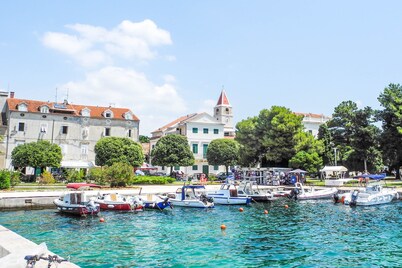 Coastal Paradise Villa with Pool, Sveti Filip i Jakov, Croatia