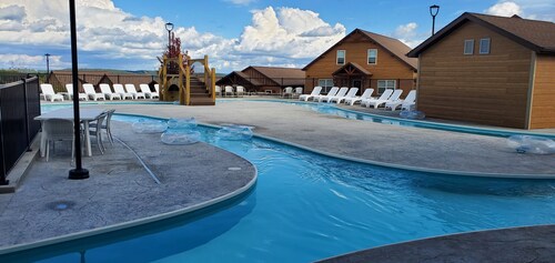 Life Is an Adventure! Lake & Mountain View, Private Hot Tub, Game Room