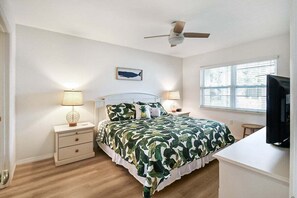 1 dormitori, planxa i posts de planxar, wifi gratuïta i roba de llit 