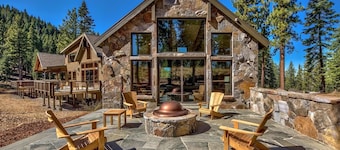 Glades @Northstar: Après Ski-in/Ski-Out Estate, 10,600sf, 10Br/11.5 Ba, 22 Guests, Air Conditioning